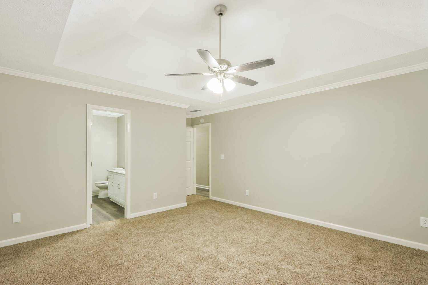415 Cambridge Way, Covington photo 14