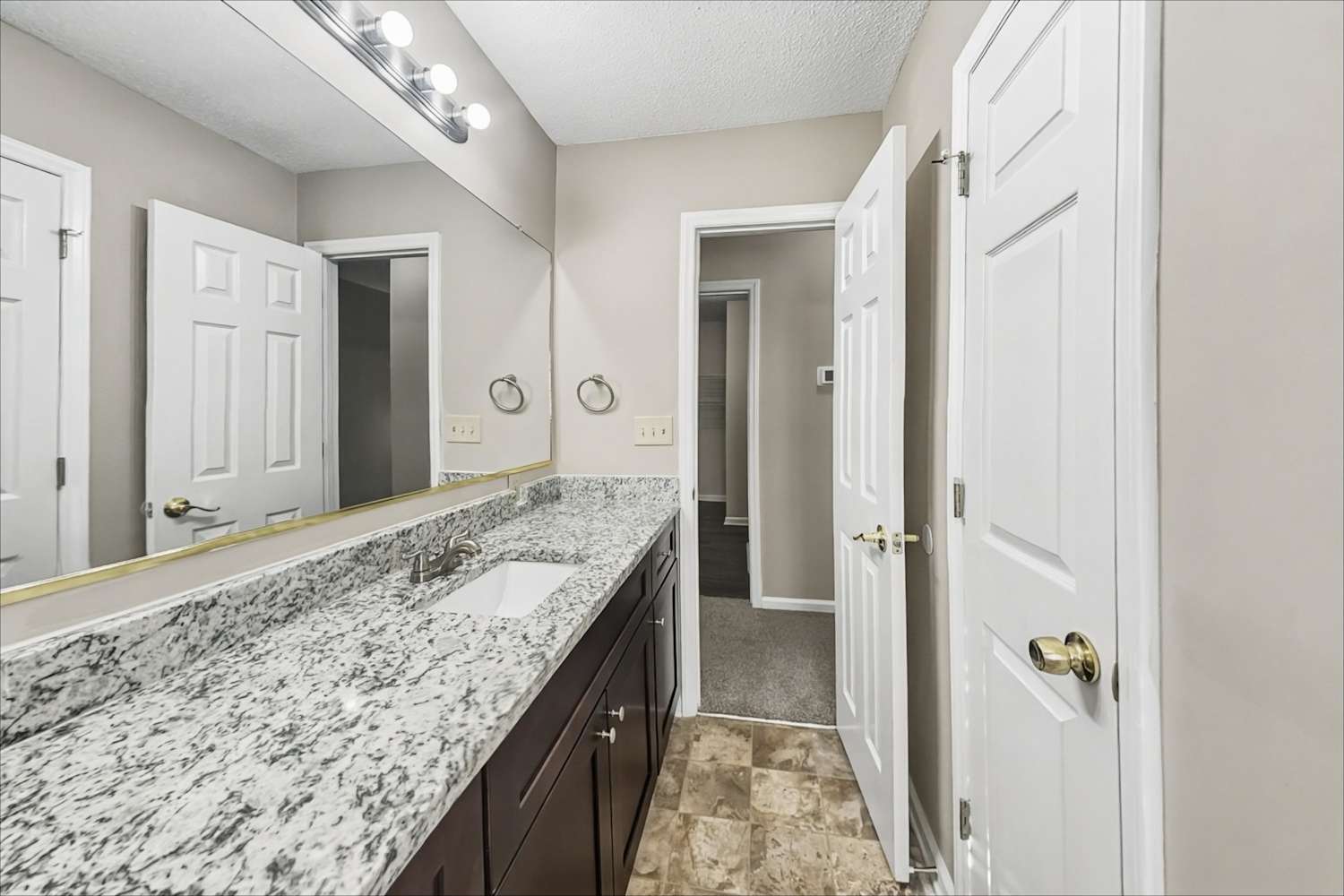 4153 Benton Creek Dr, Winston Salem photo 18