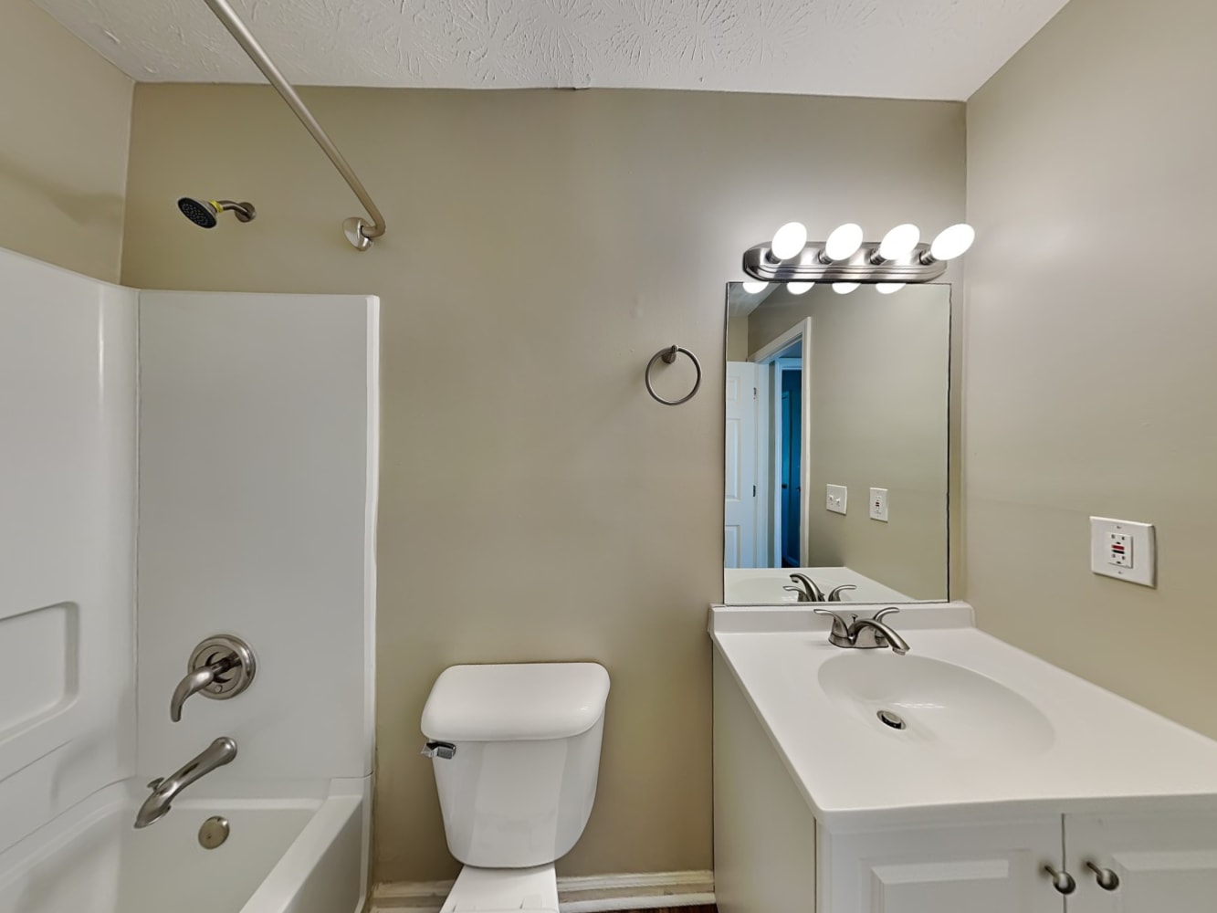 417 Autumn Lake Ct, McDonough photo 14