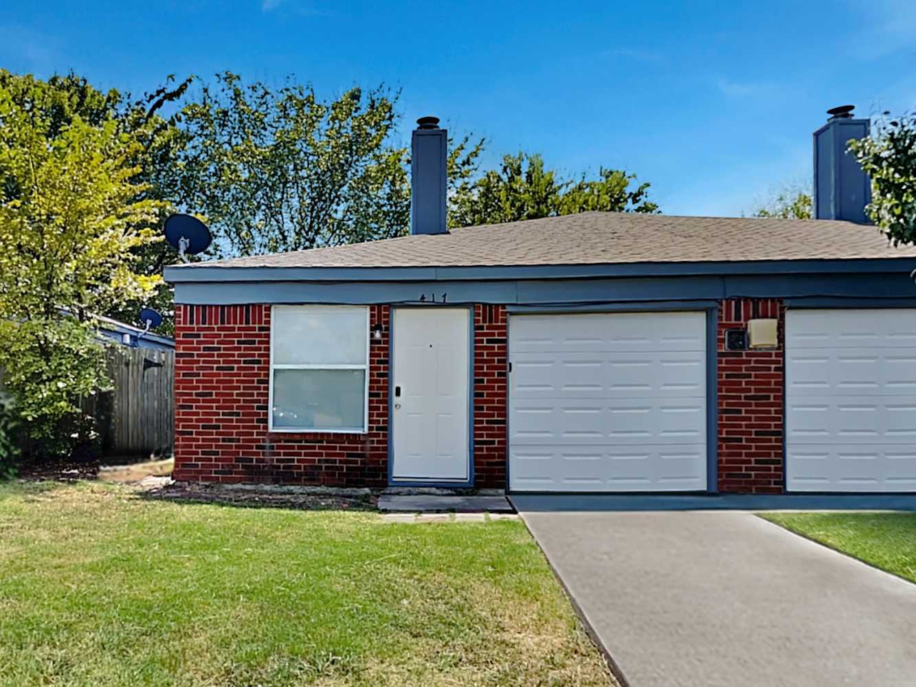 417 Casie Ct, Denton photo 1