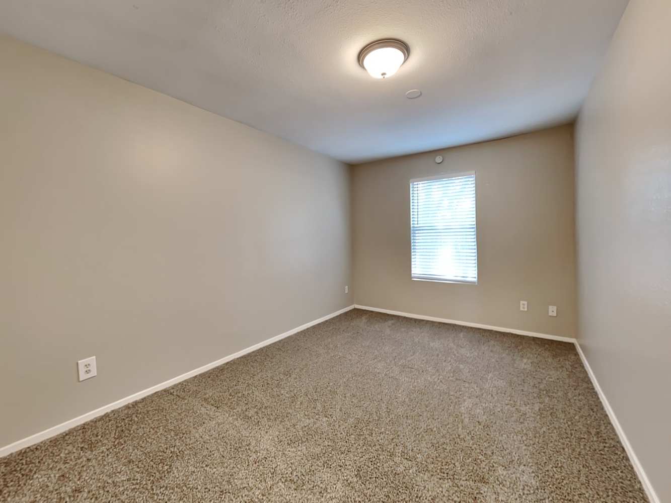 417 Casie Ct, Denton photo 11