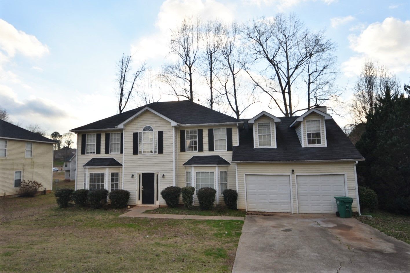 Front of 4183 Kingship Dr, Ellenwood, GA