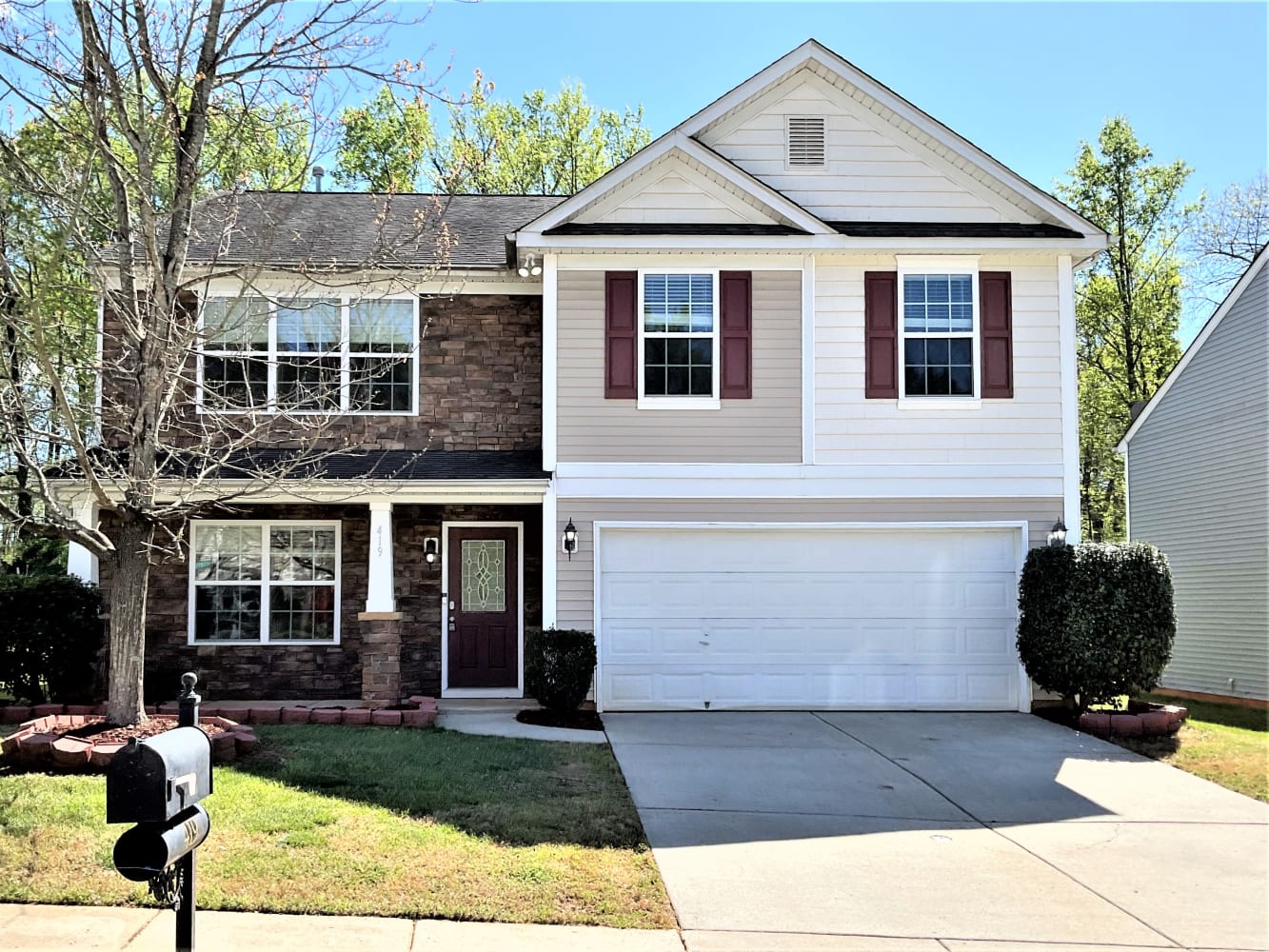 419 Ferrell Ave, Charlotte photo 1