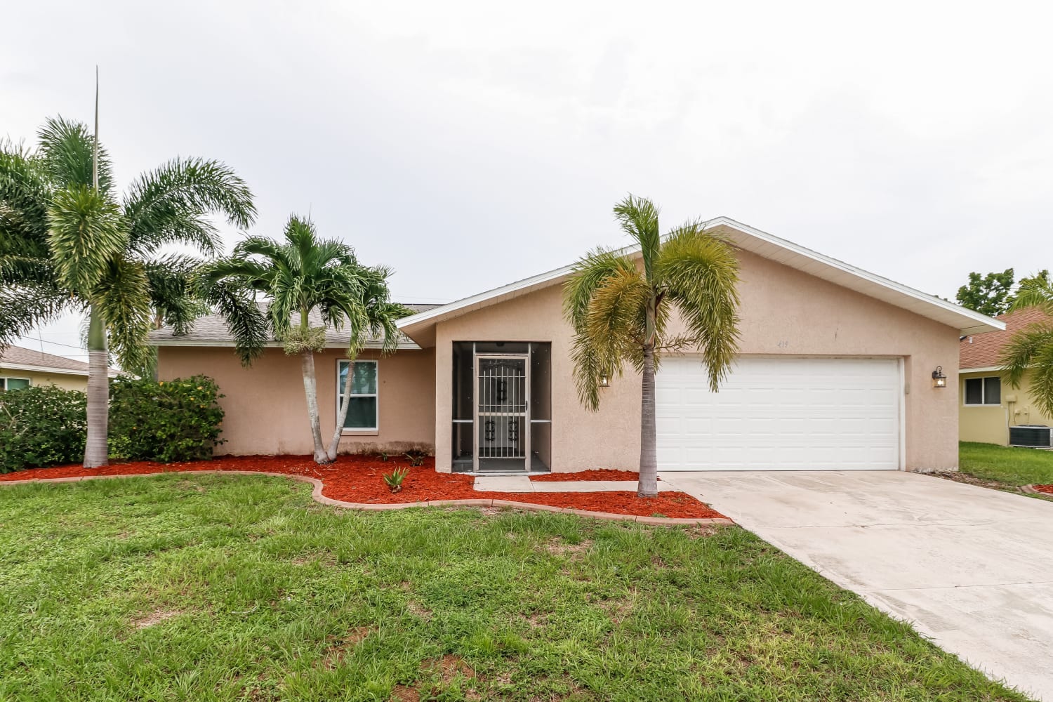 419 SW 39th Ter, Cape Coral photo 1