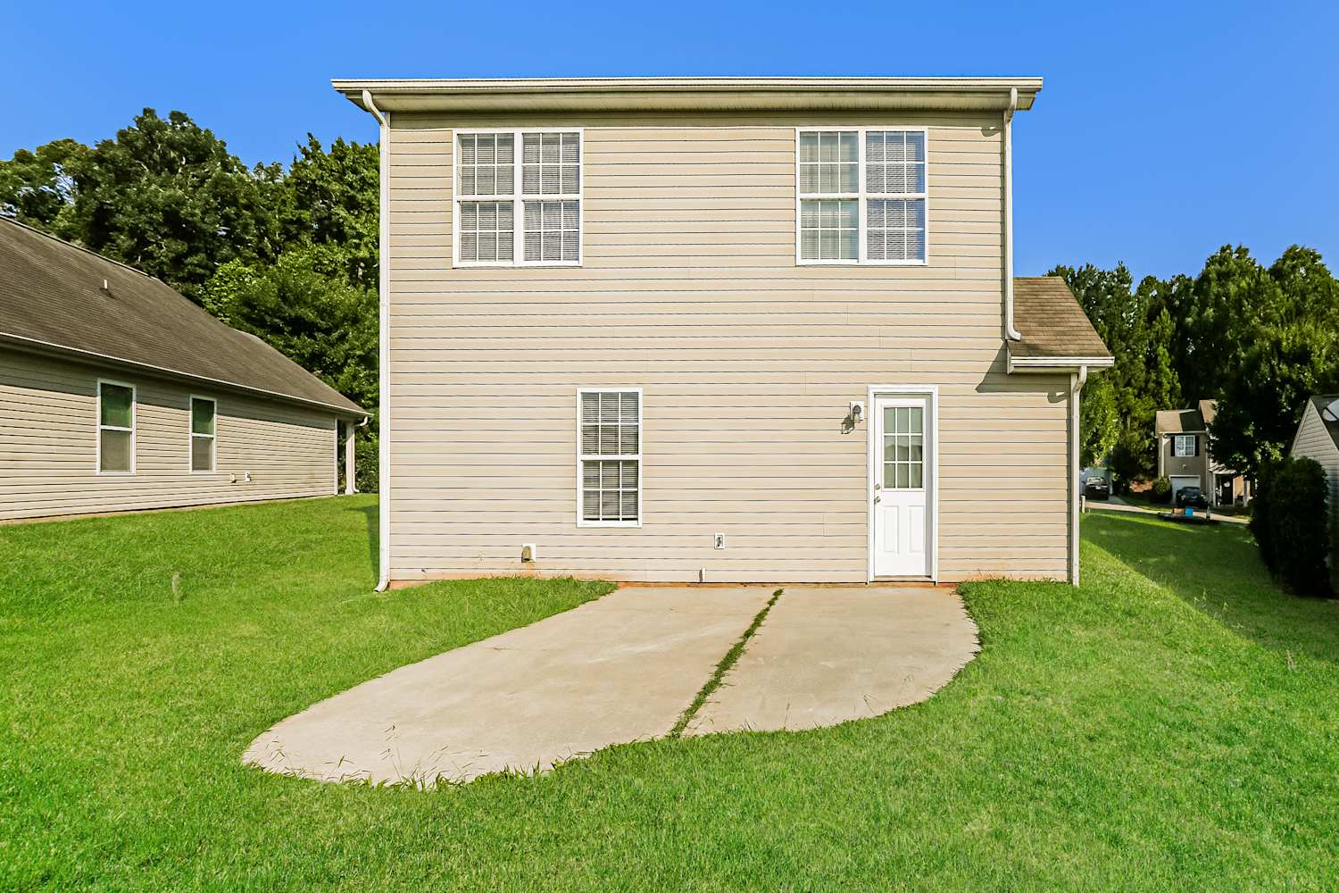 4193 Broadstairs Dr, Concord photo 16