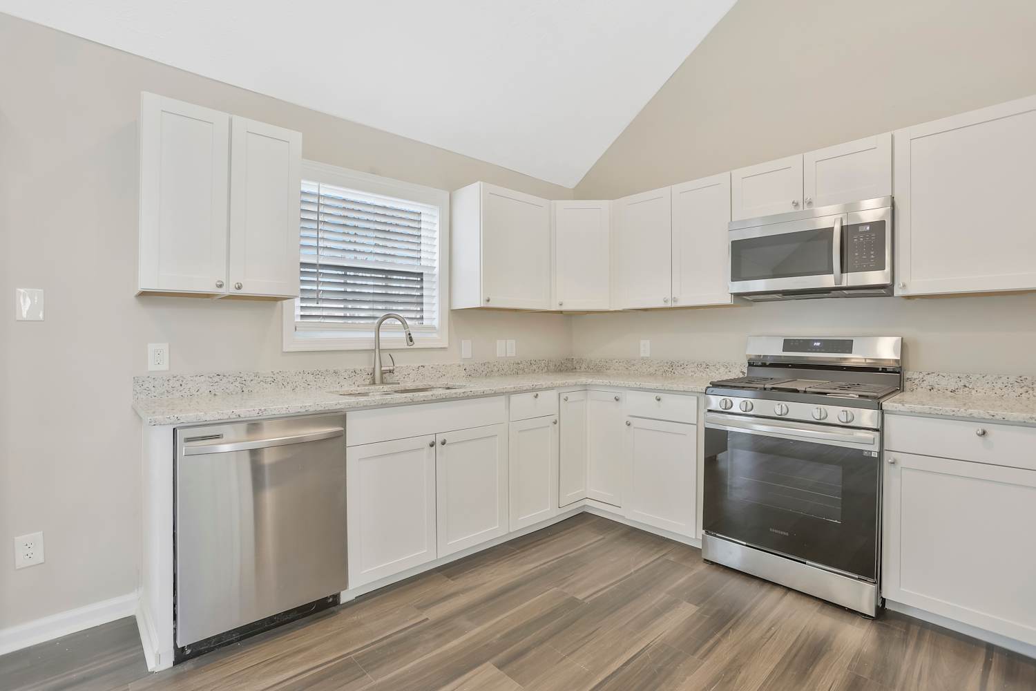4194 Morningside Cir, Powder Springs photo 8