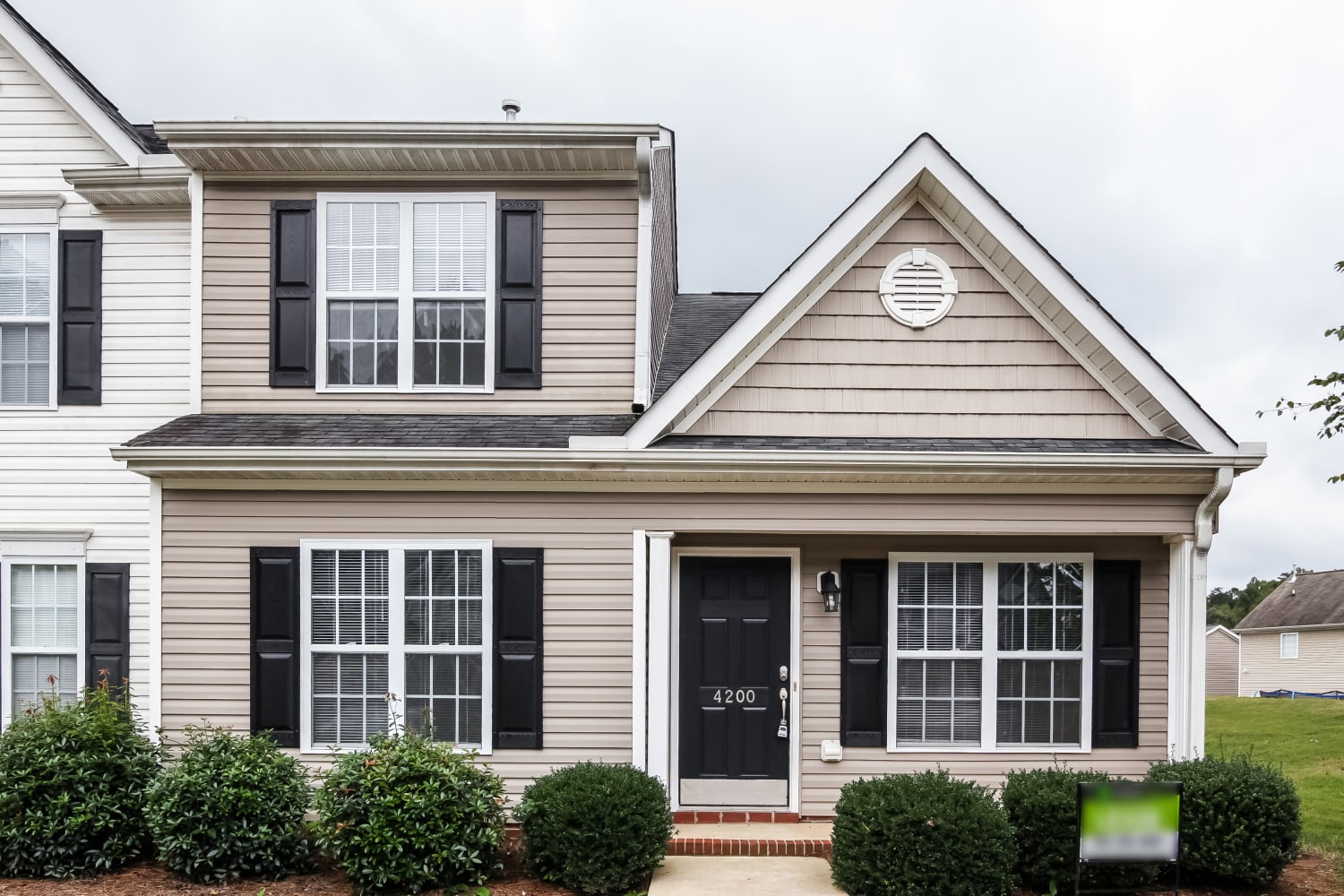 4200 Youngstown Dr, Greensboro photo 1