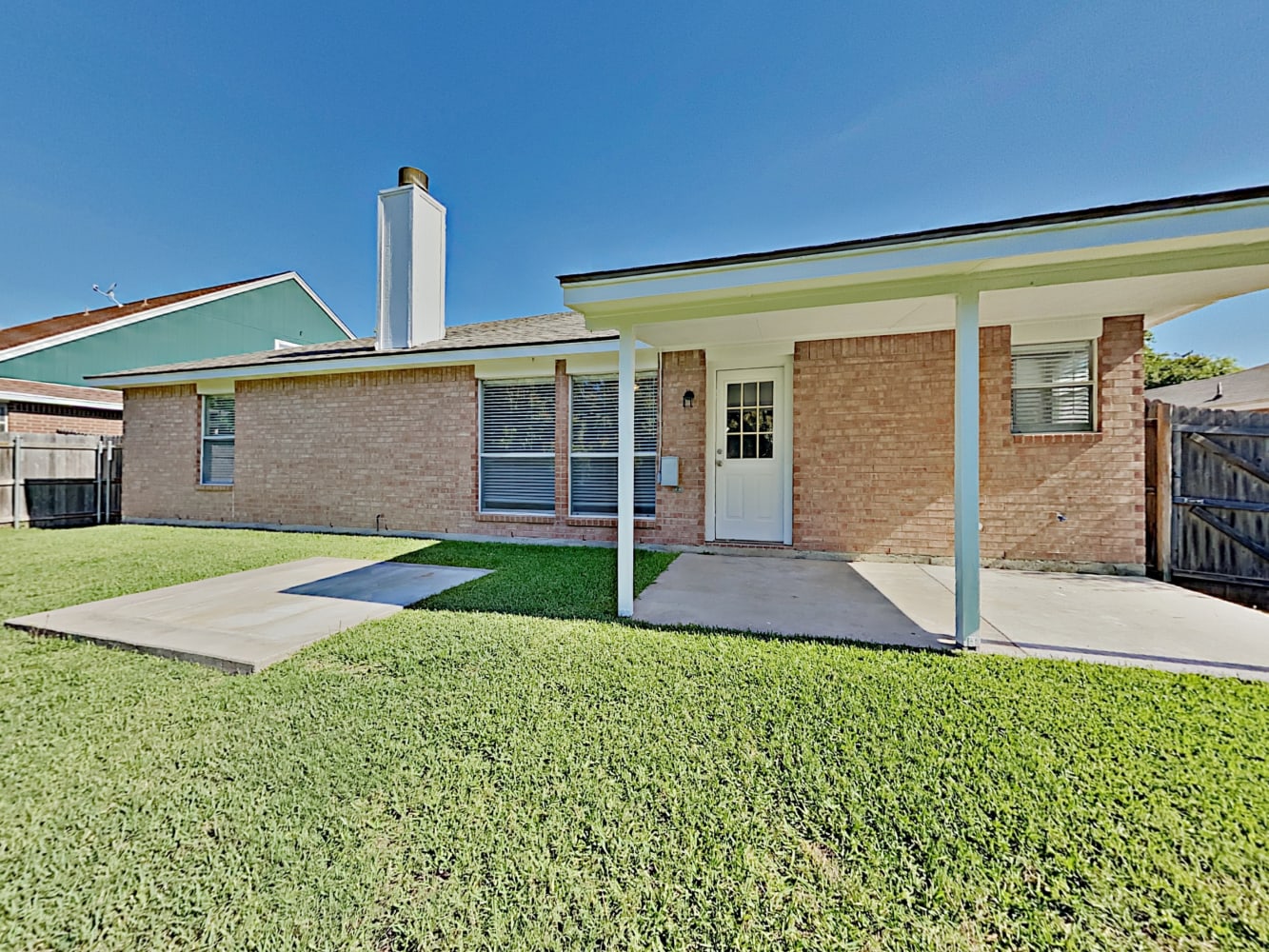 421 Candlestick Trl, Saginaw photo 13