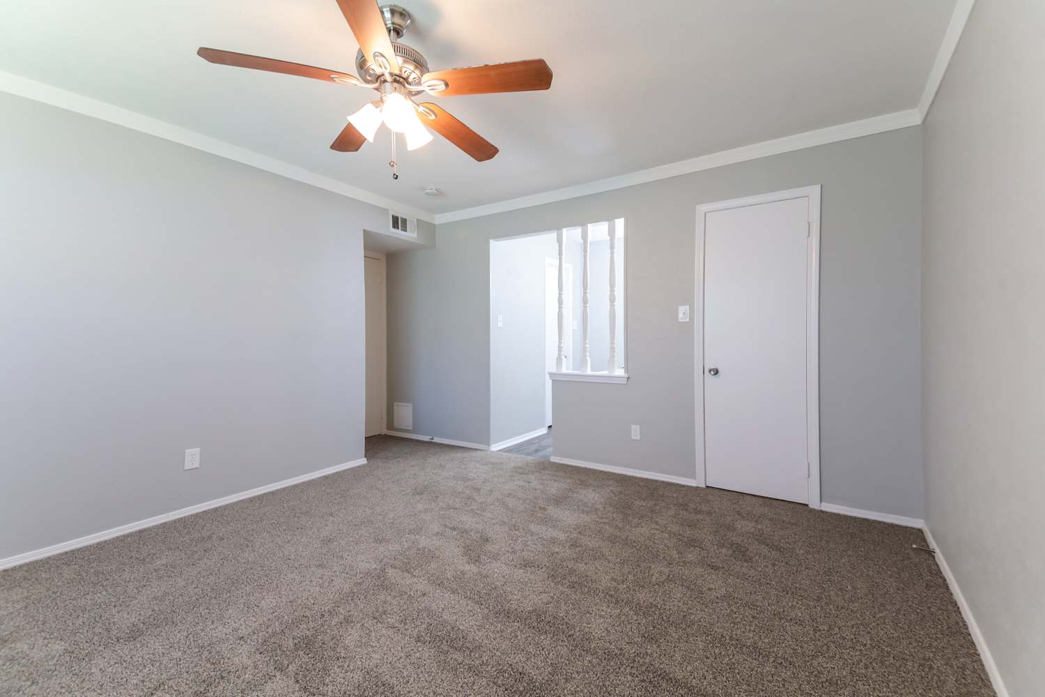 421 Kingsbridge Dr, Garland photo 11