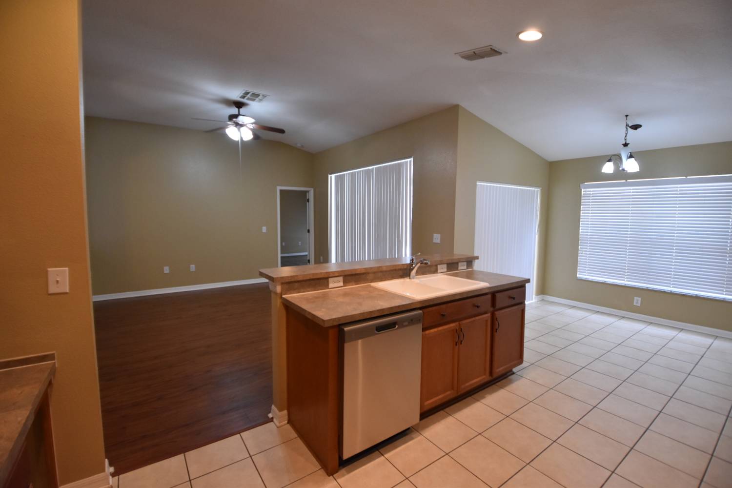 4212 Wharton Way, Land O Lakes photo 8