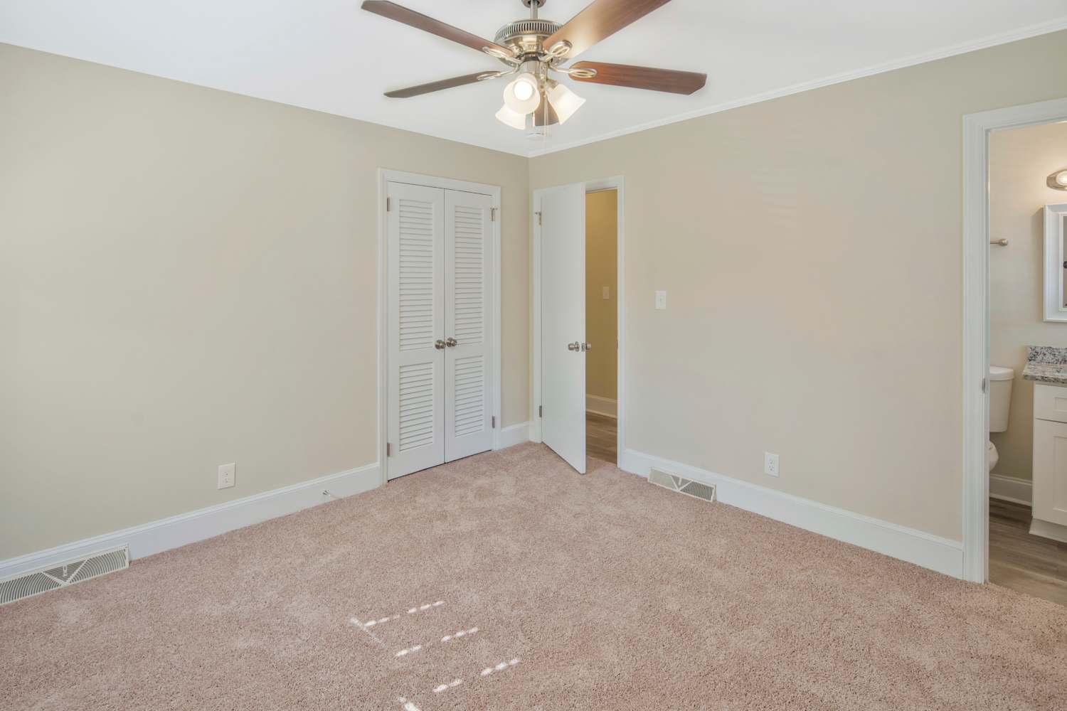 4213 Gladstone Ln, Charlotte photo 21