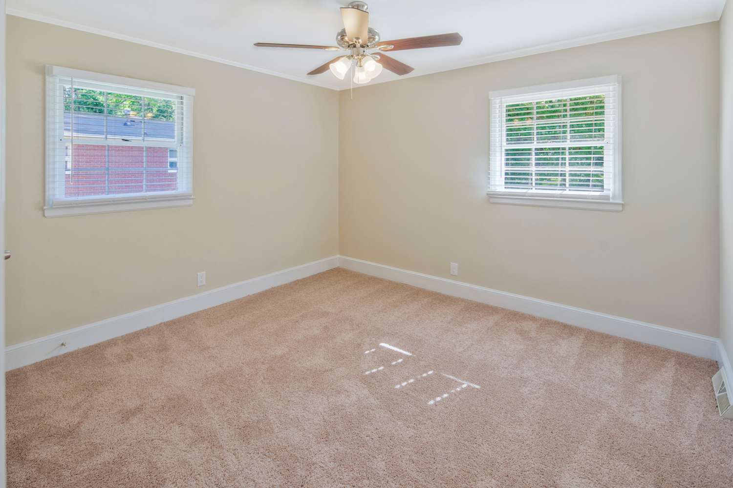 4213 Gladstone Ln, Charlotte photo 16