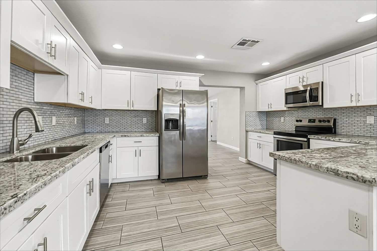 422 E Papago Dr, Tempe photo 9