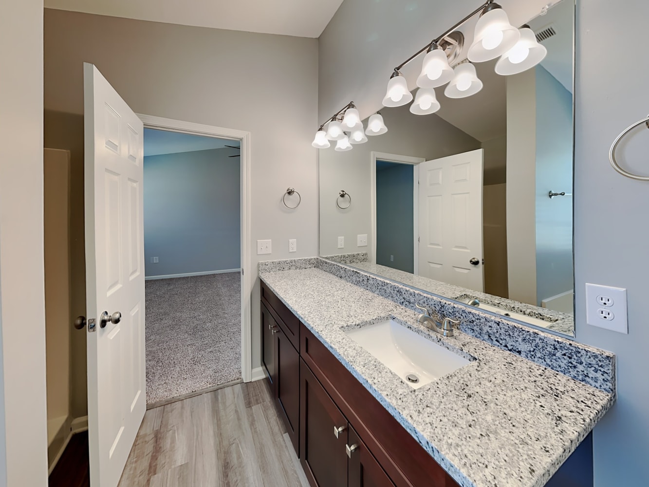 4232 Devonbridge Ln, Charlotte photo 17