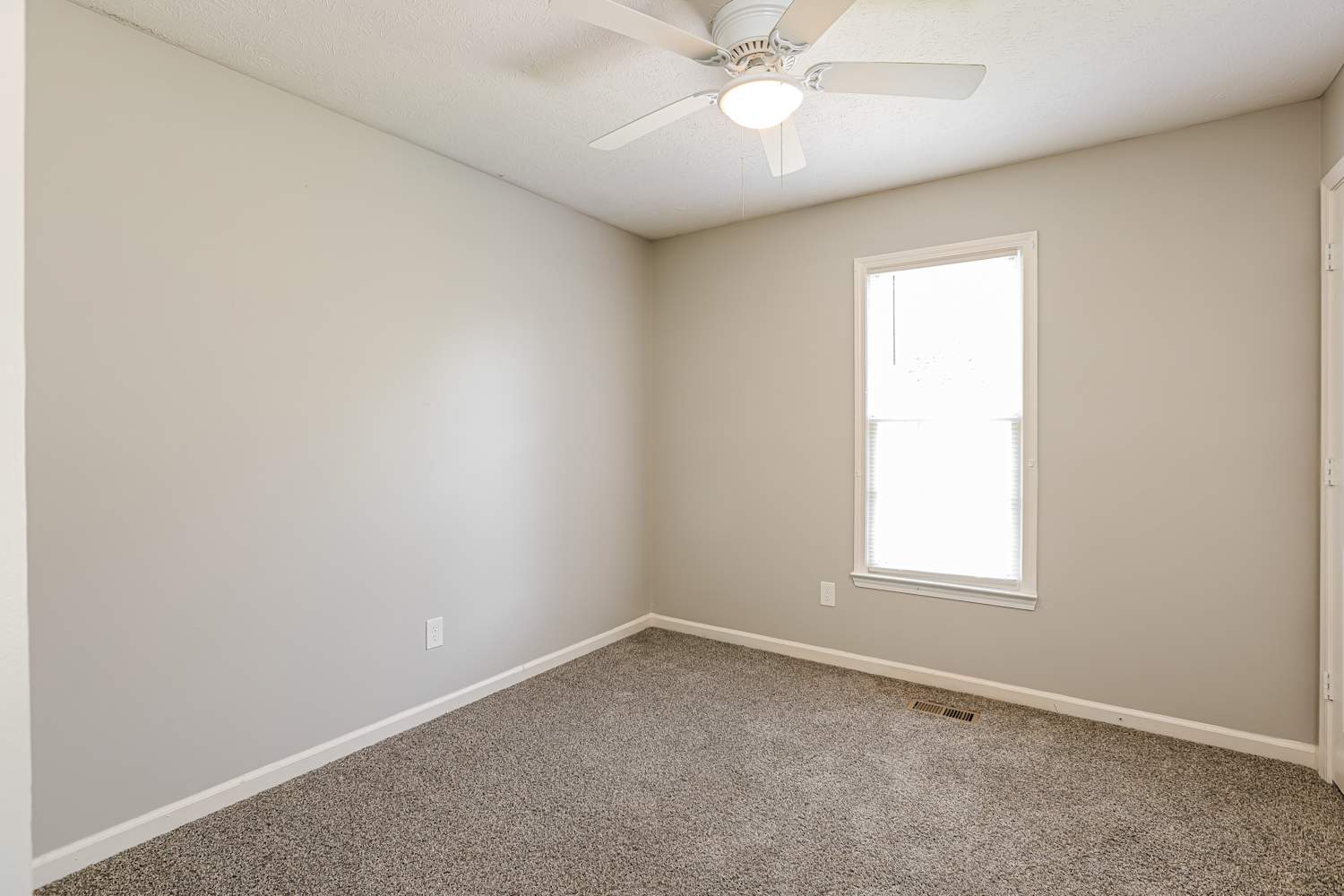 4235 Winding Trail Ln, Douglasville photo 13