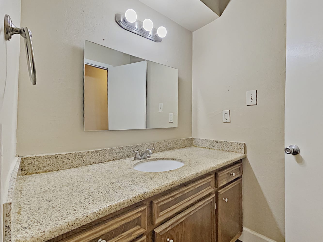4238 Honey Oaks Dr, Seabrook photo 23