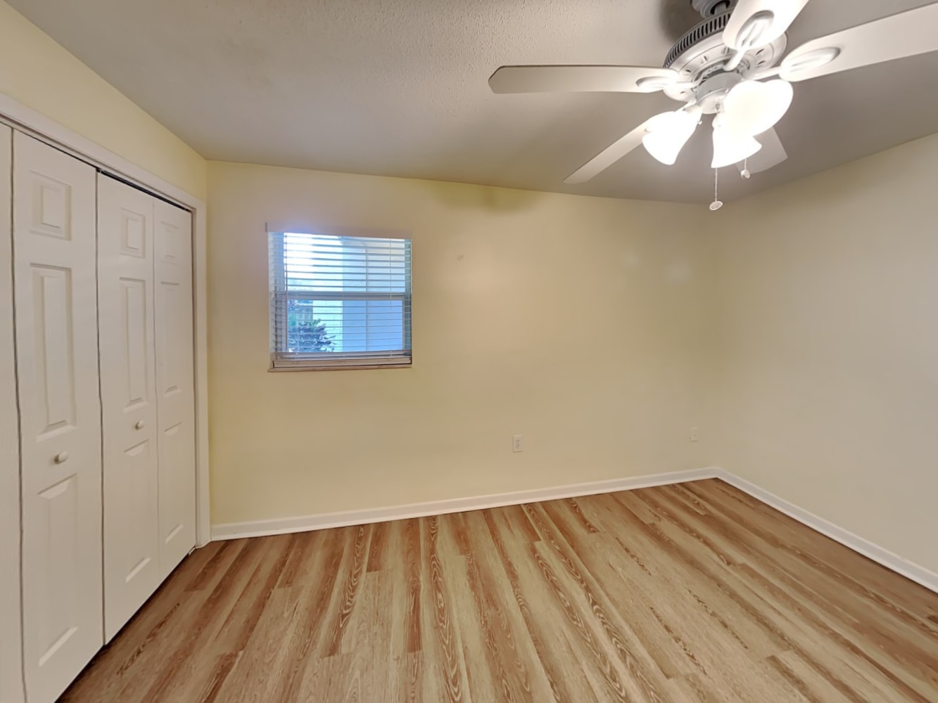 424 Crosswinds Dr, Palm Harbor photo 11