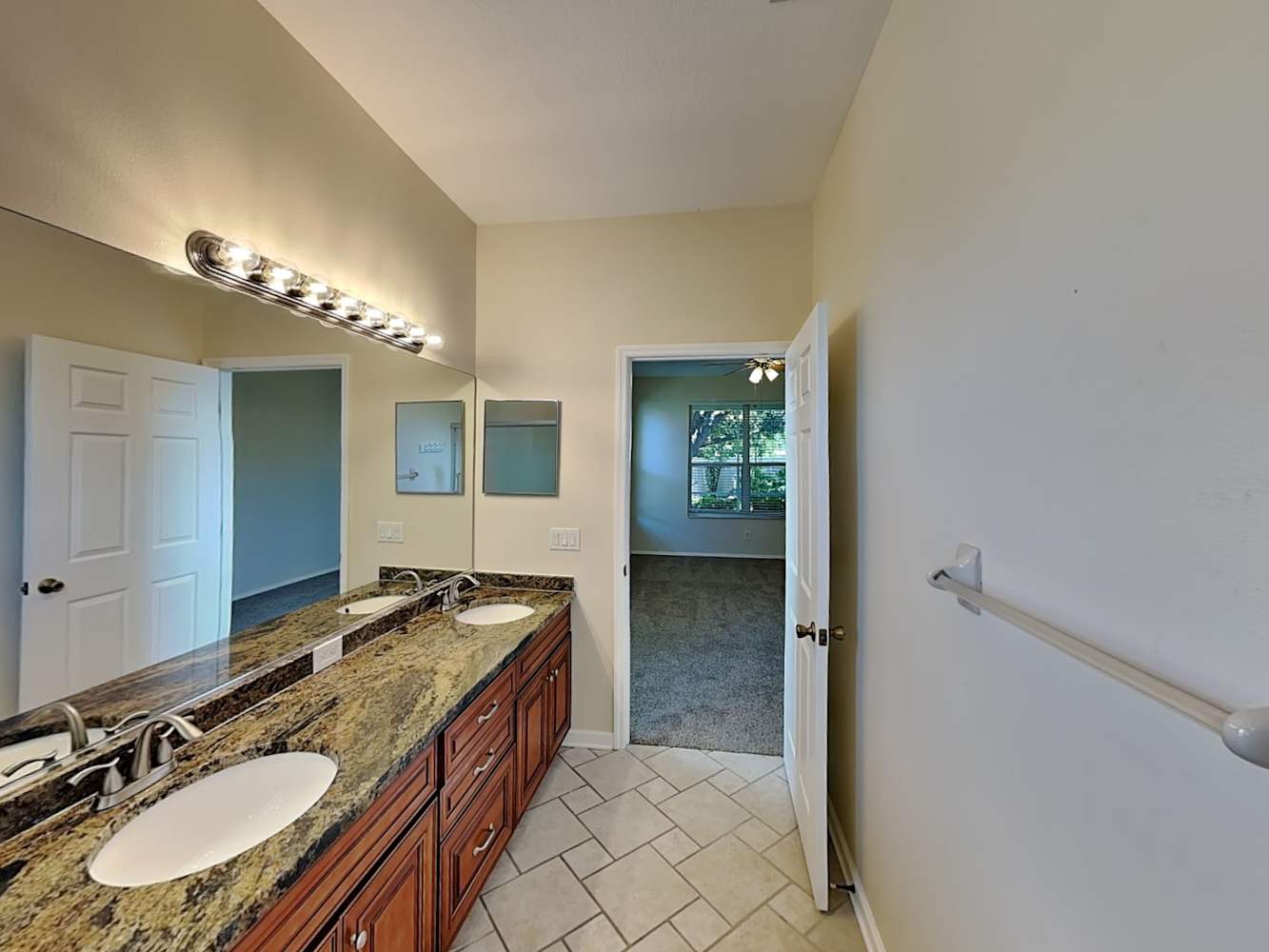 4259 Tennyson Way, Venice photo 14