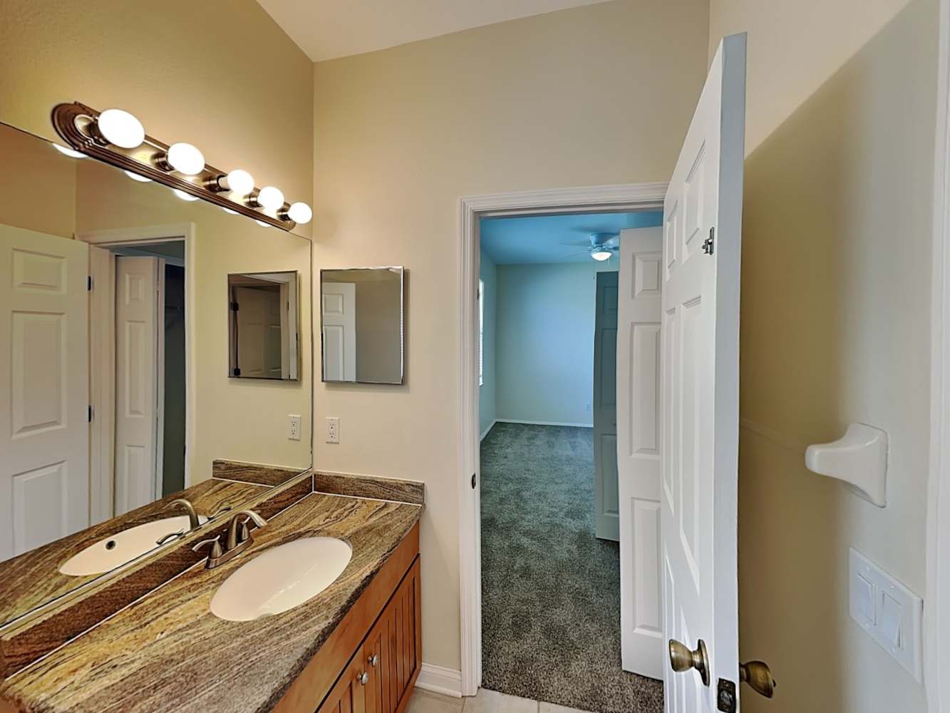 4259 Tennyson Way, Venice photo 15