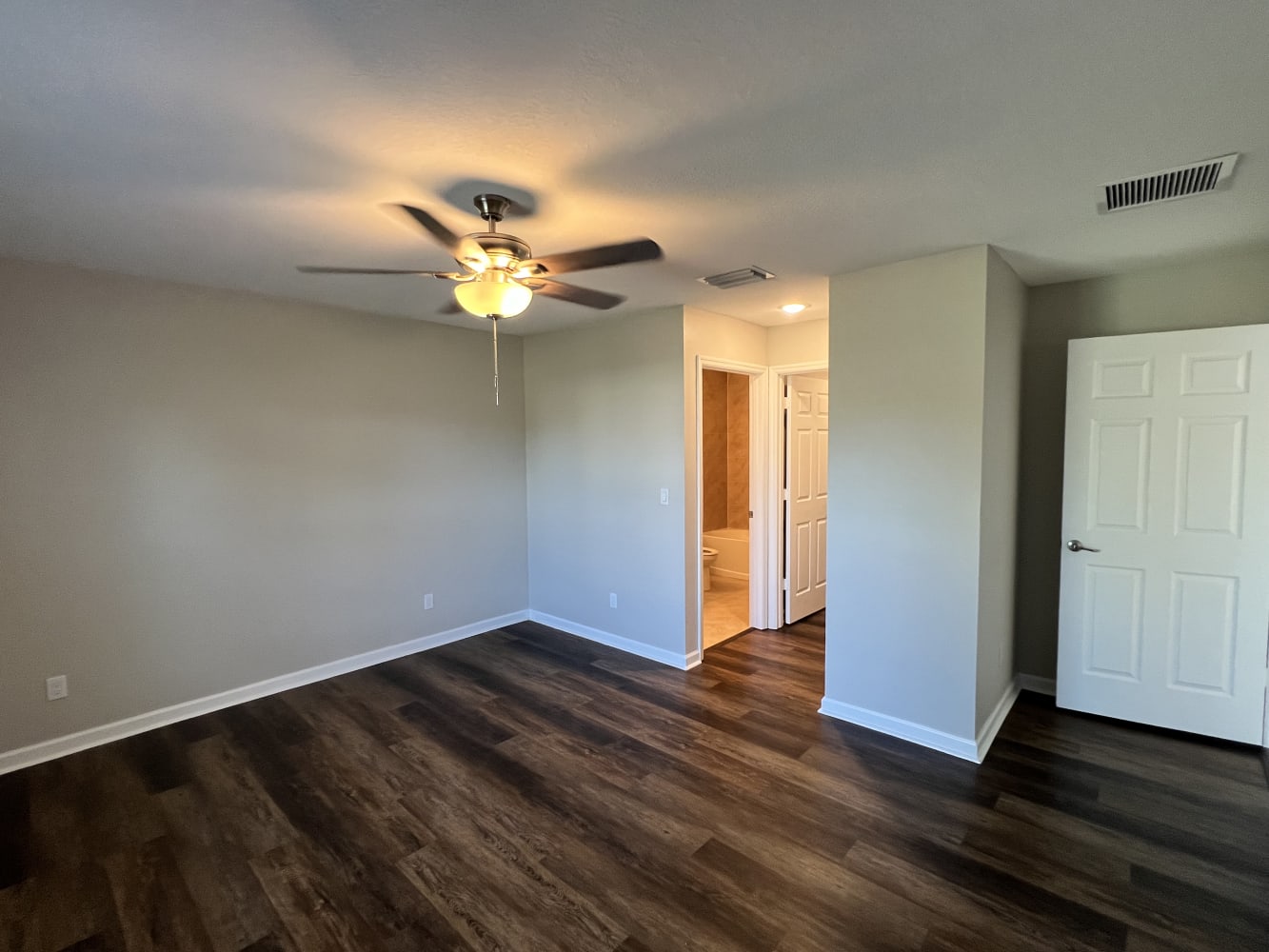 426 NW Airoso Blvd, Port Saint Lucie photo 8