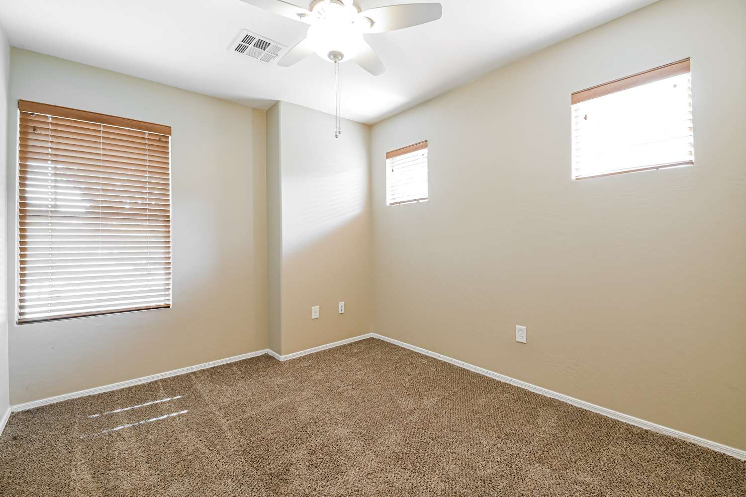 4283 E Baylor Ln, Gilbert photo 13