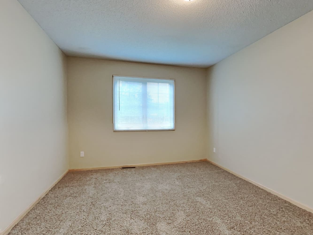 430 Elsie Inn, Saint Paul photo 14