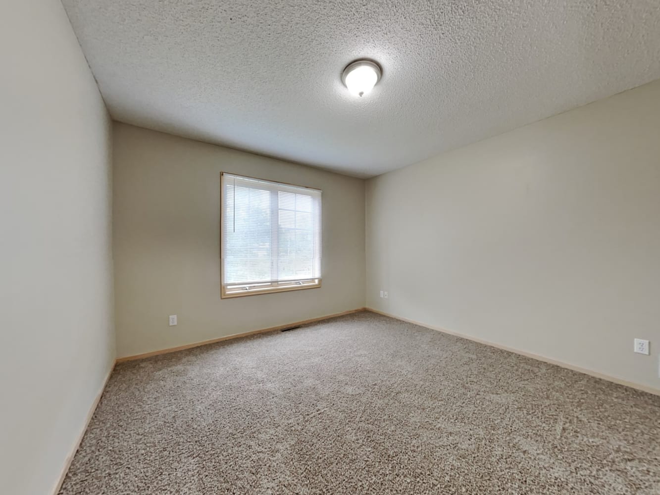 430 Elsie Inn, Saint Paul photo 13