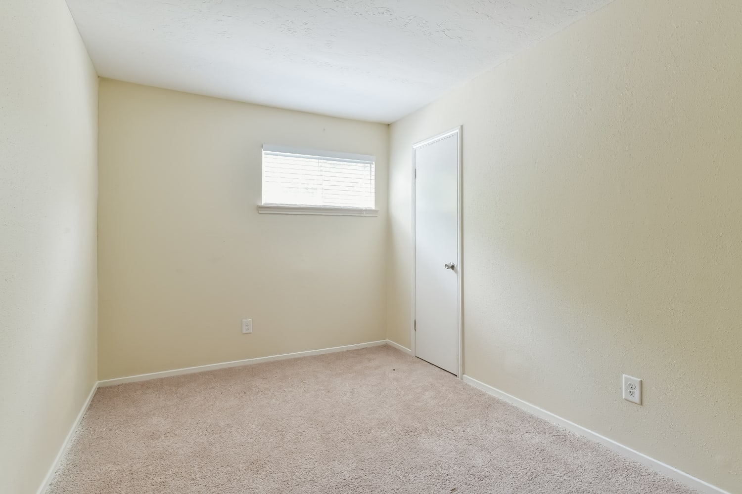 4311 Saratoga Dr, Houston photo 7