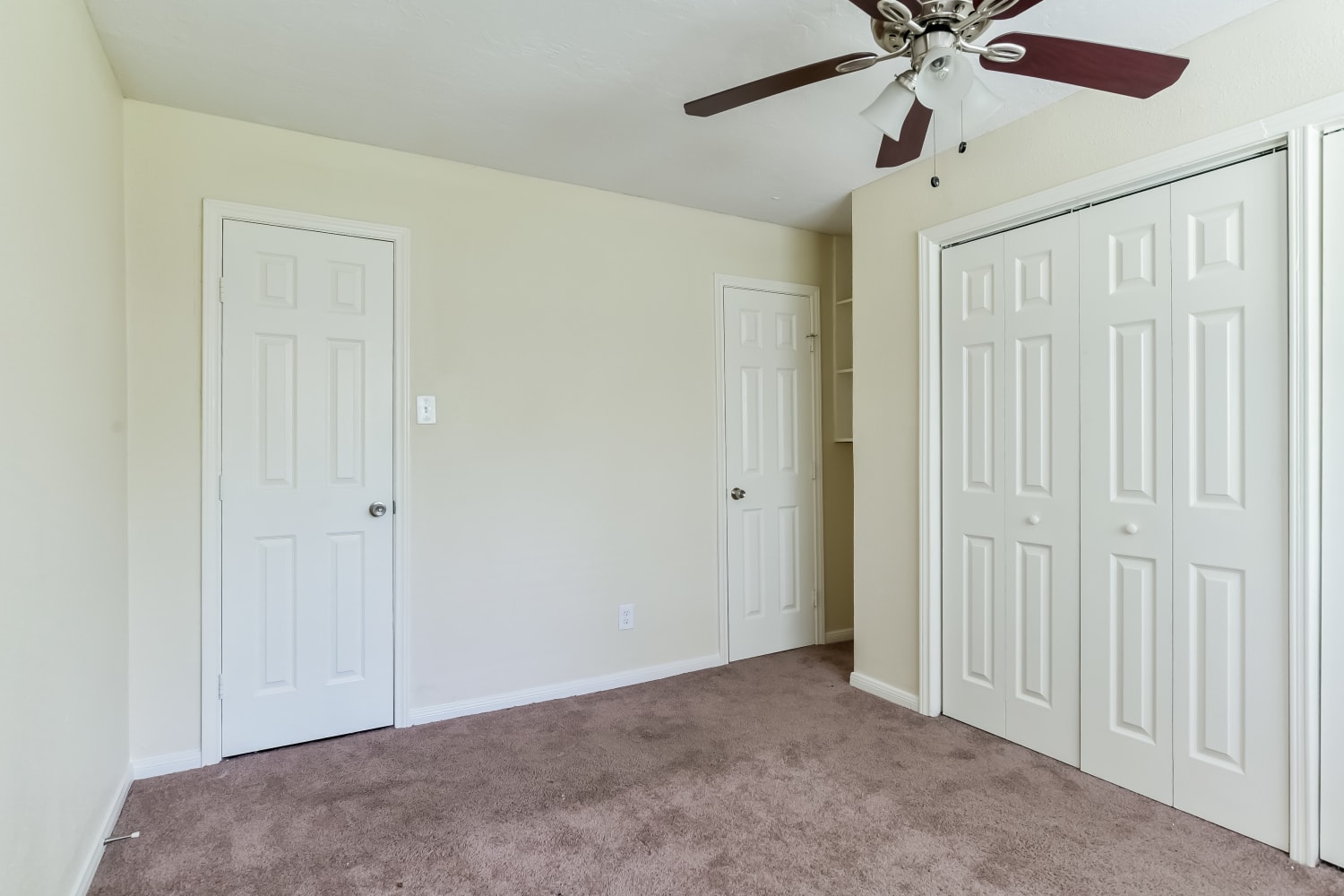 4311 Saratoga Dr, Houston photo 8