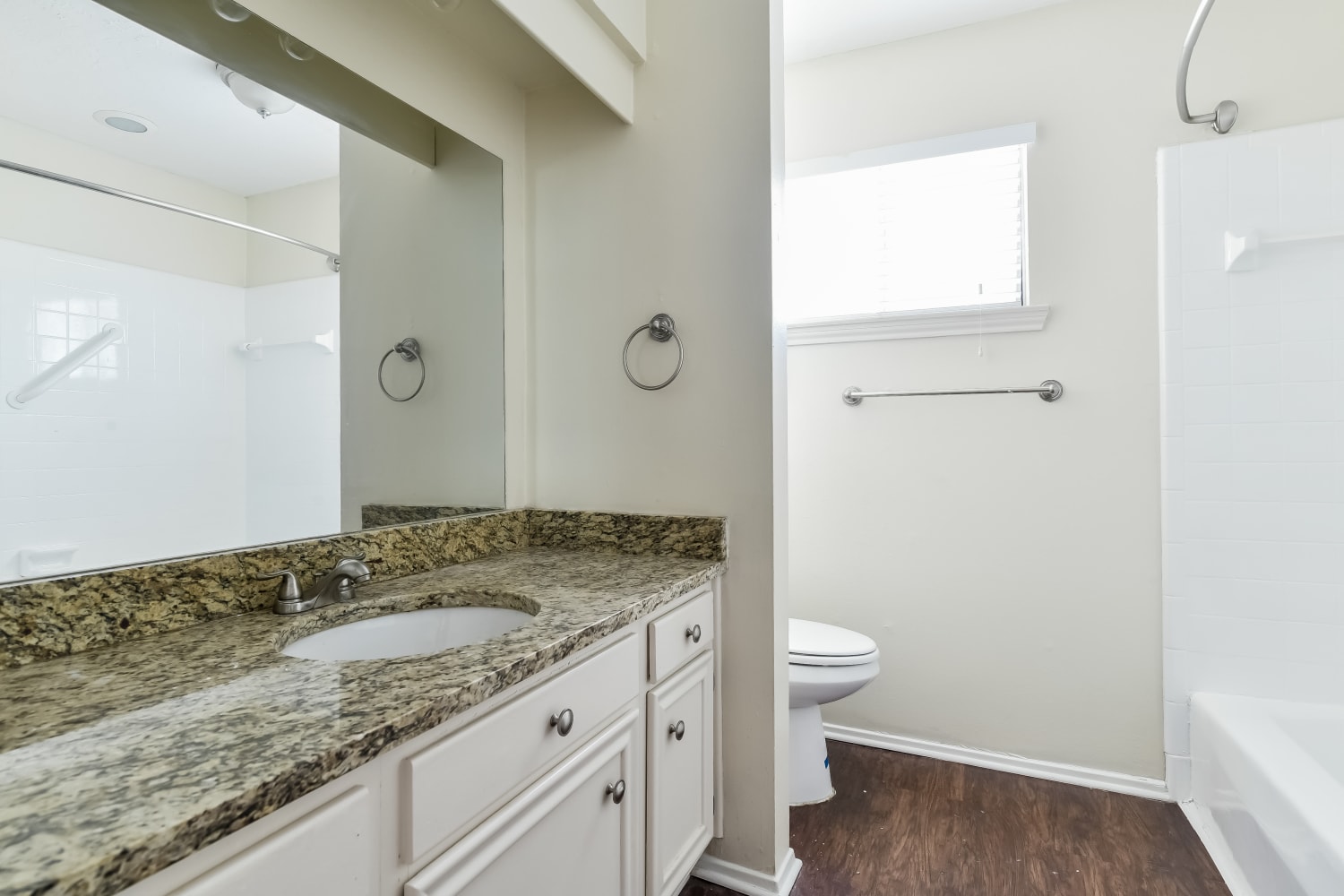 4311 Saratoga Dr, Houston photo 12