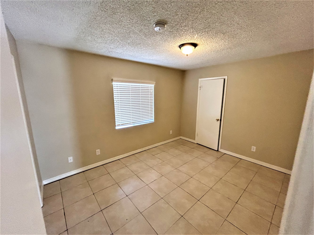 4319 N 79th Dr, Phoenix photo 10