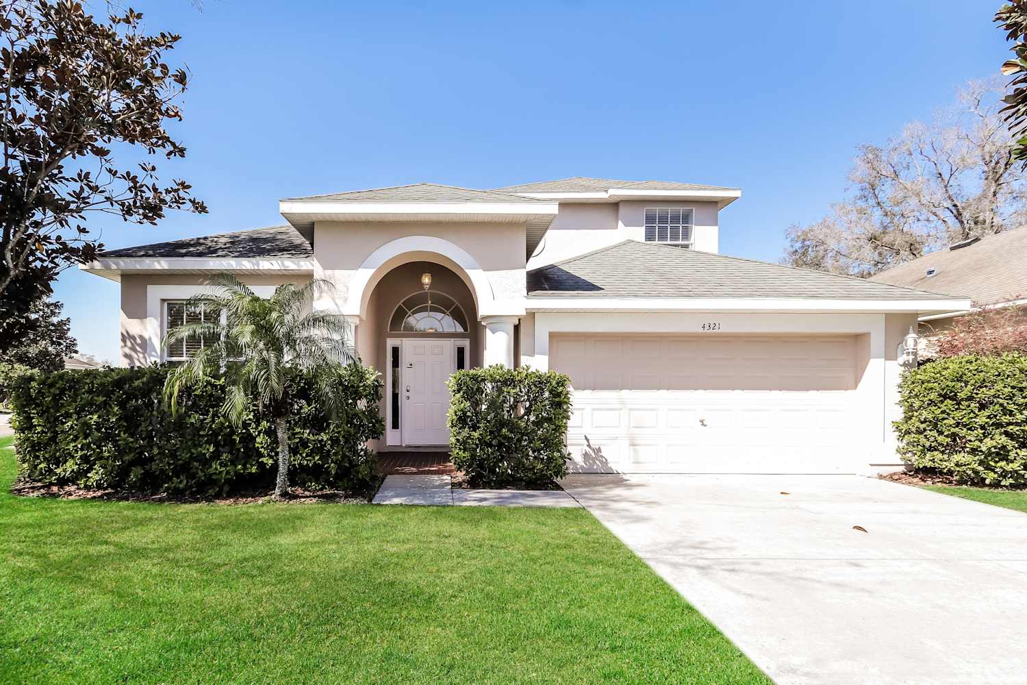 Front of 4321 Highcroft Dr, Wesley Chapel, FL