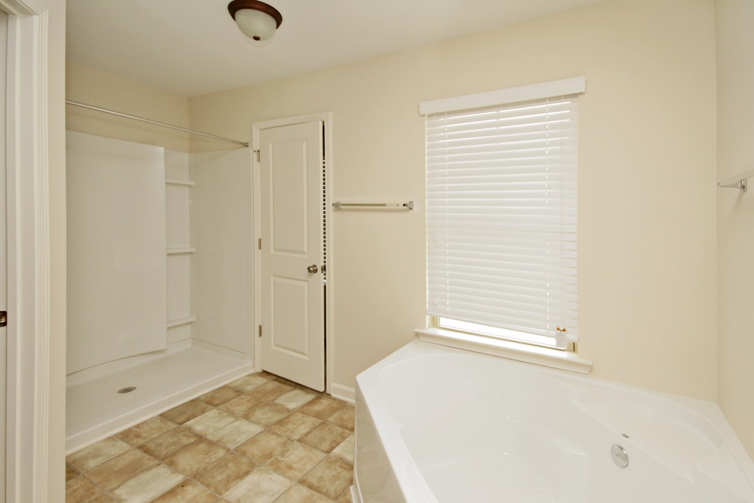 4325 Ewing Farm Ct, Loganville photo 14