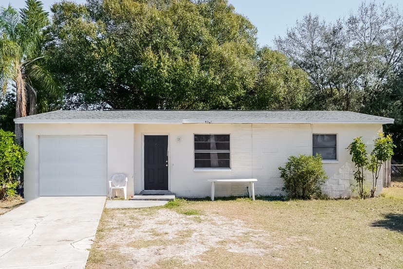 4341 63rd Way N, Saint Petersburg photo 1