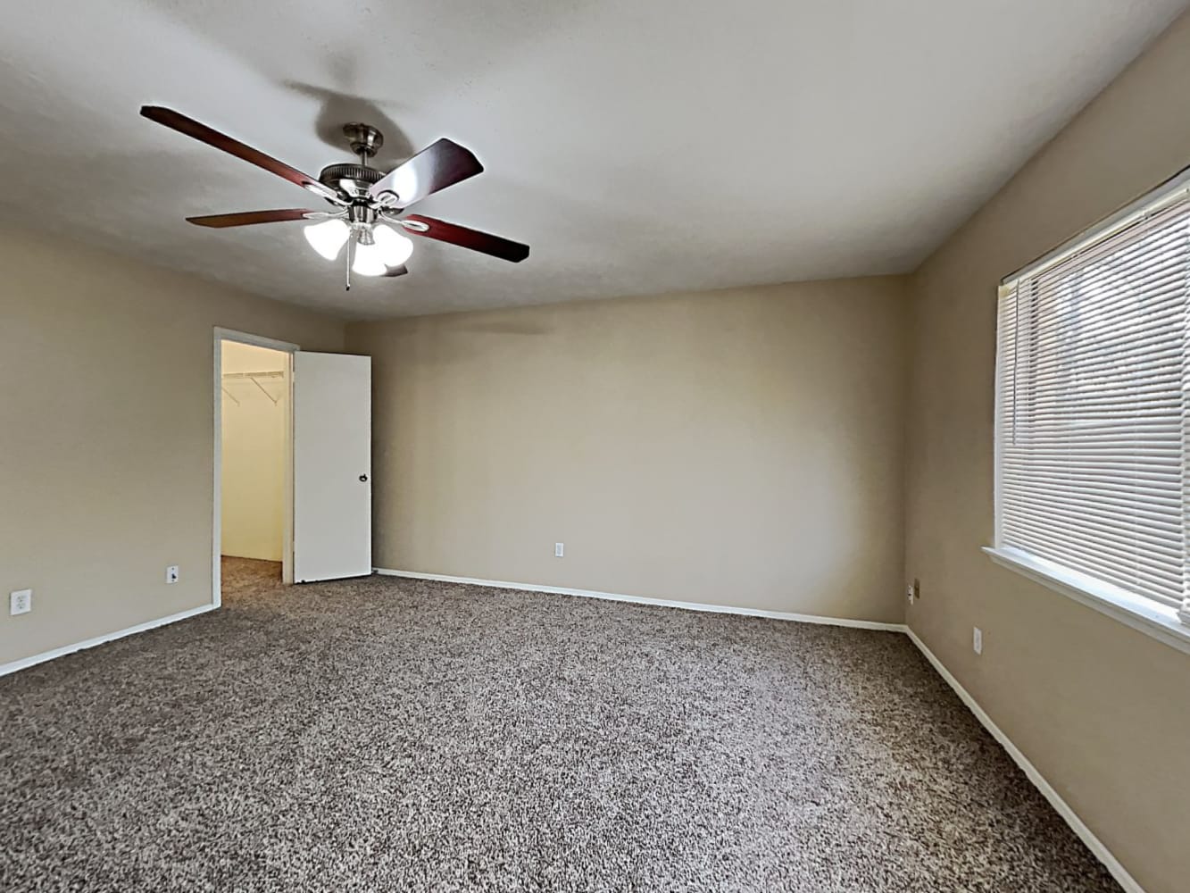 4343 Kevinkay Dr, Houston photo 6