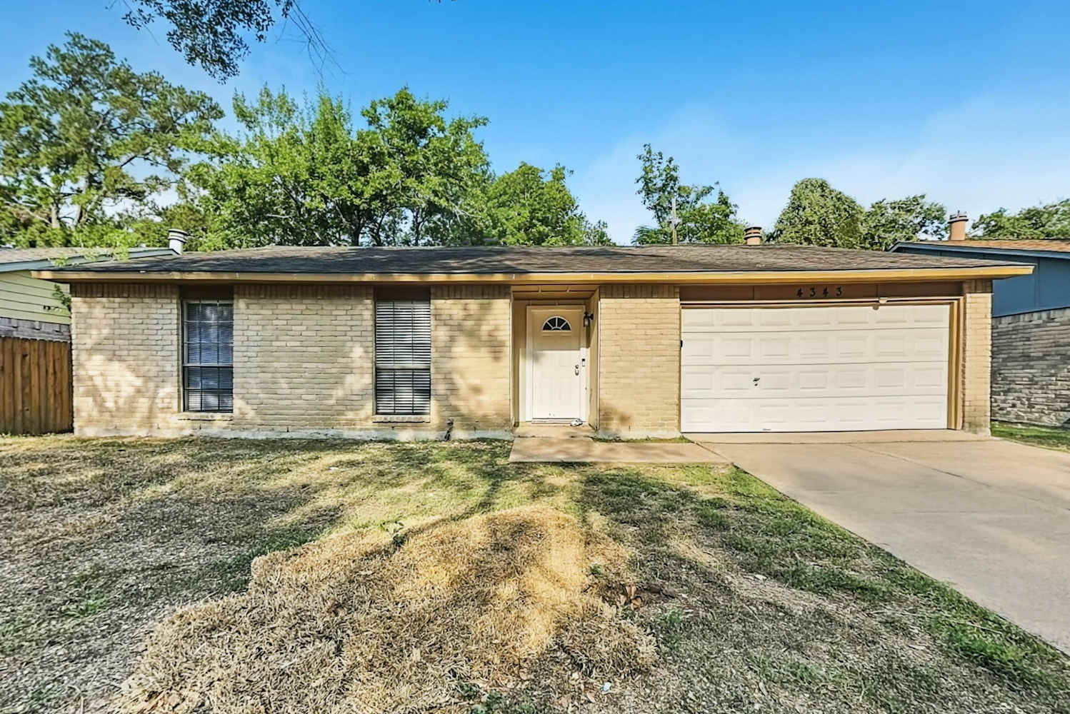 Front of 4343 Kevinkay Dr, Houston, TX