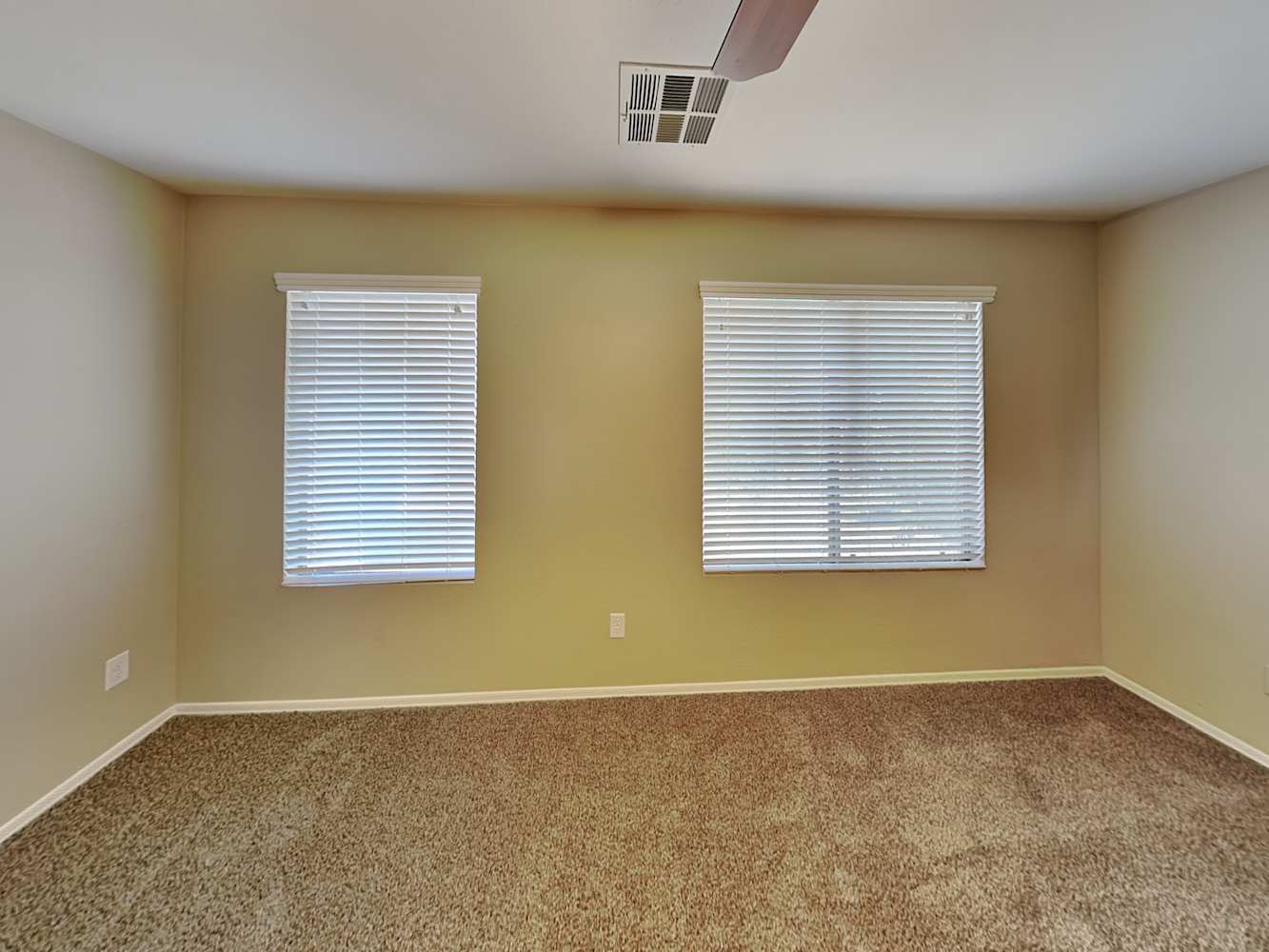 435 E Mountain View Rd, San Tan Valley photo 19