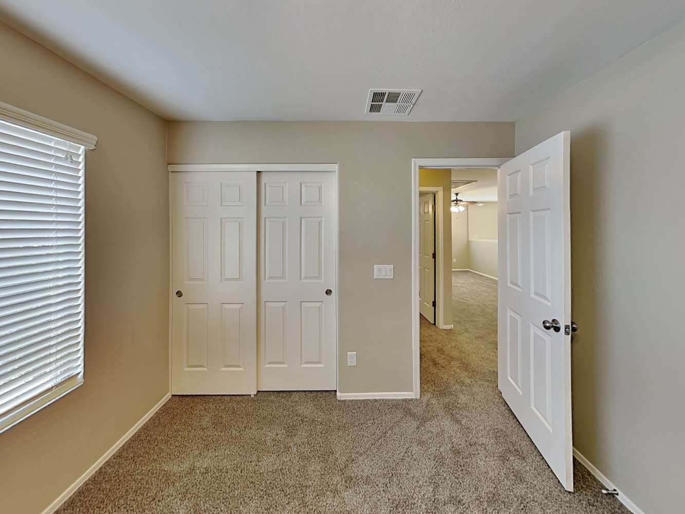 435 E Mountain View Rd, San Tan Valley photo 17