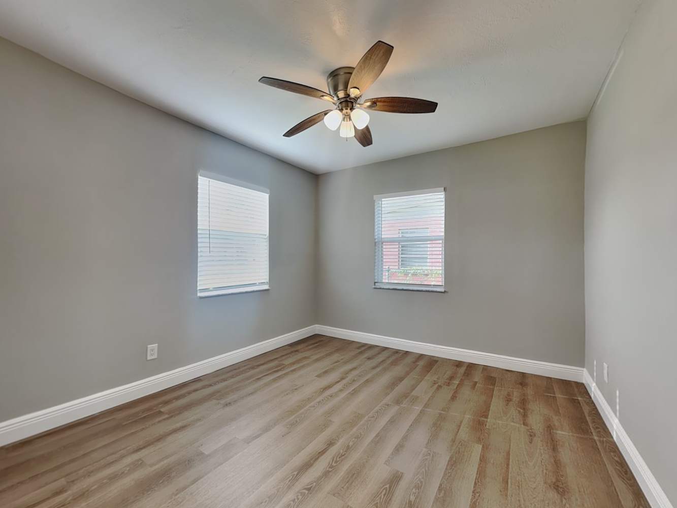 4359 Neptune Dr Se, St. Petersburg photo 12