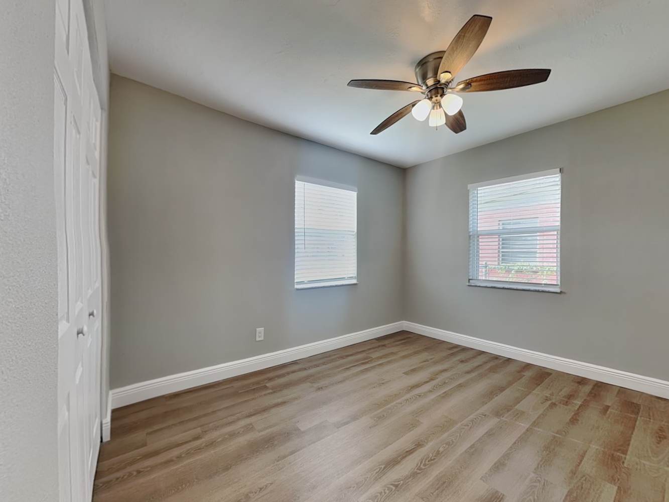 4359 Neptune Dr Se, St. Petersburg photo 11
