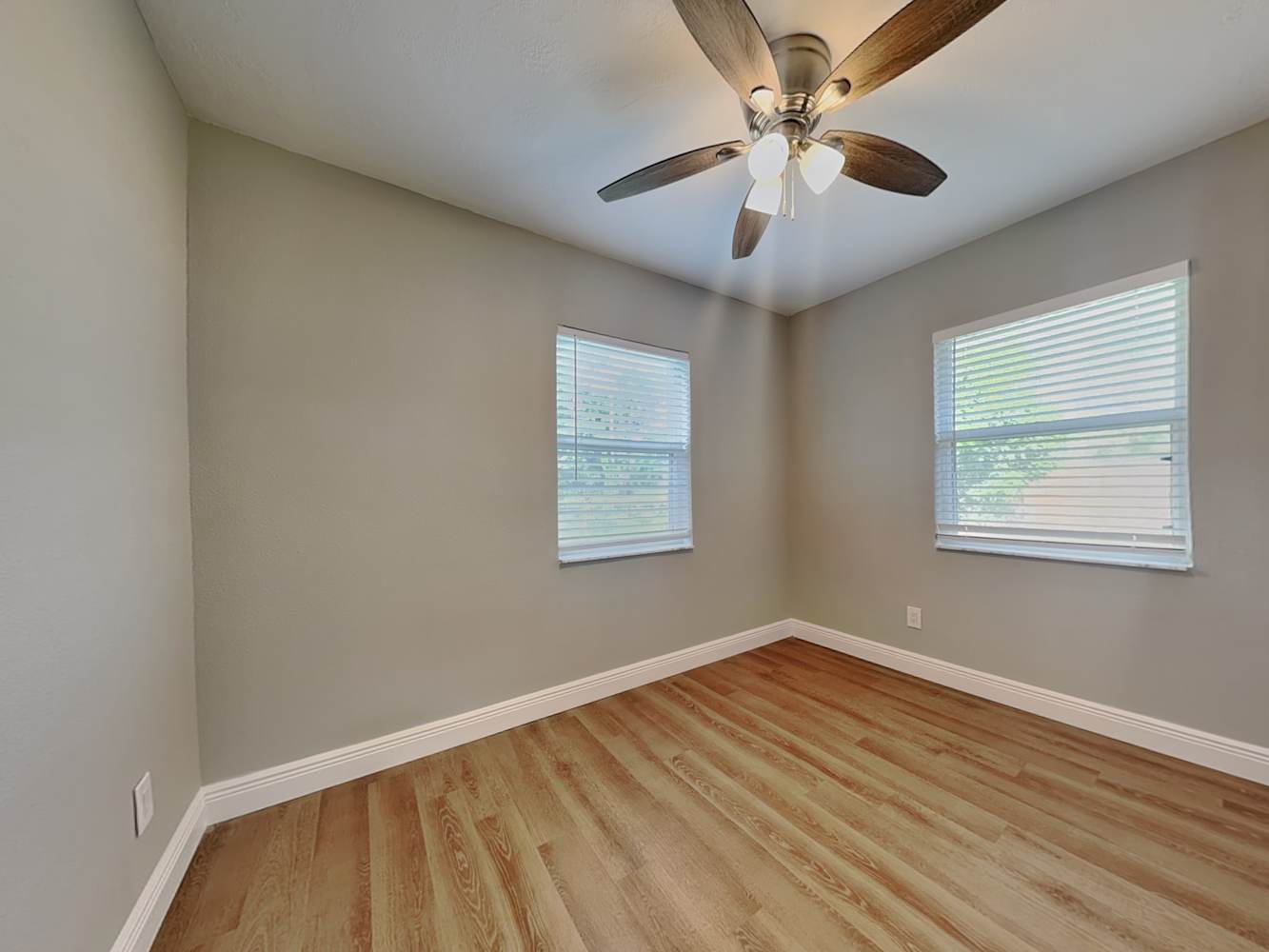 4359 Neptune Dr Se, St. Petersburg photo 14