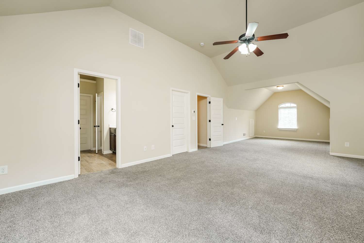 4373 Grove Lake St, Loganville photo 10