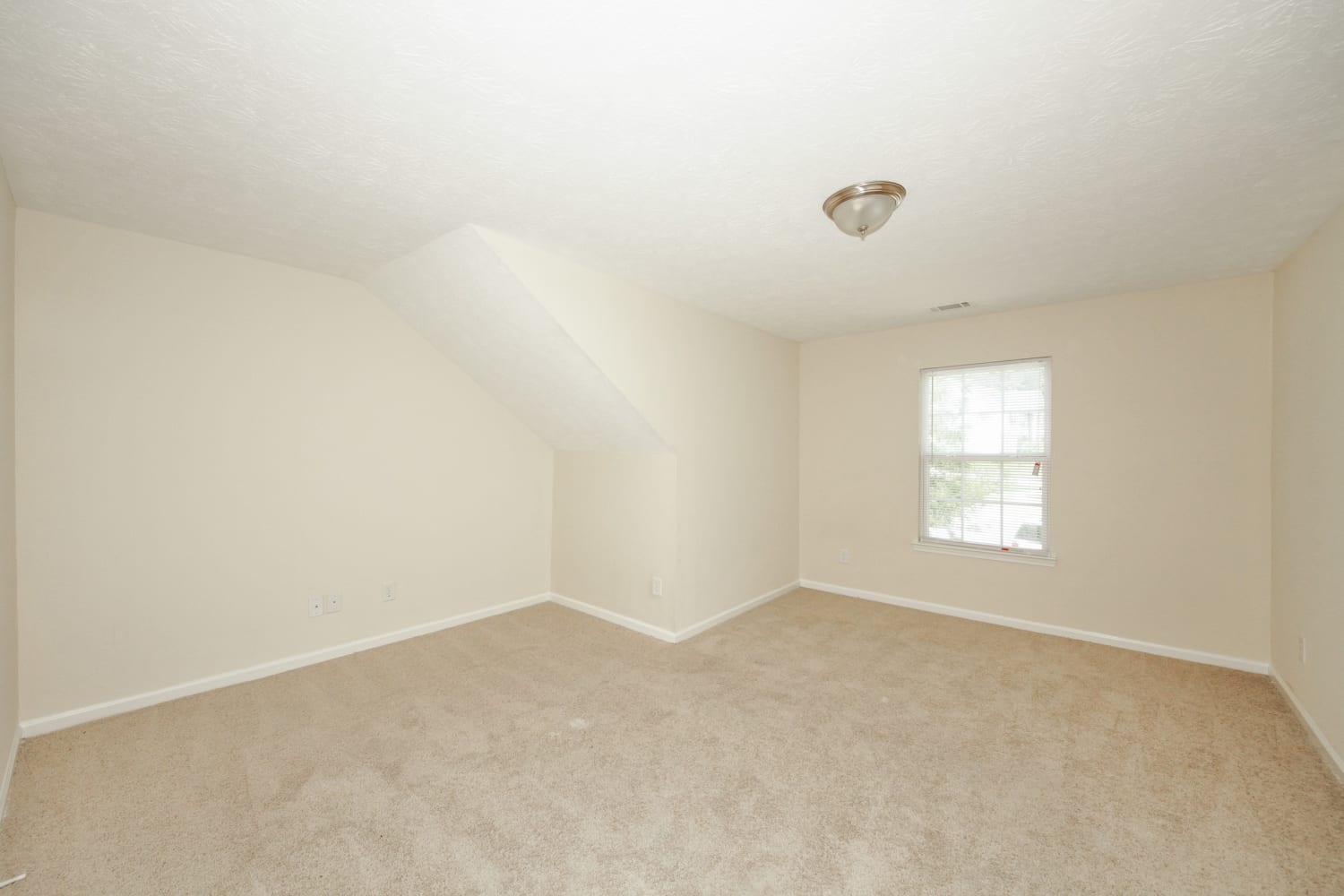 4377 Shoreside Cir, Snellville photo 14