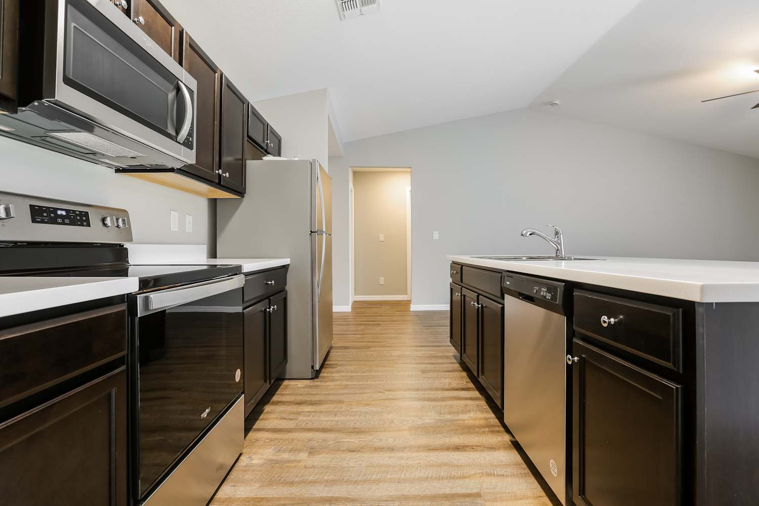 438 SE Karney Ter, Port Saint Lucie photo 6
