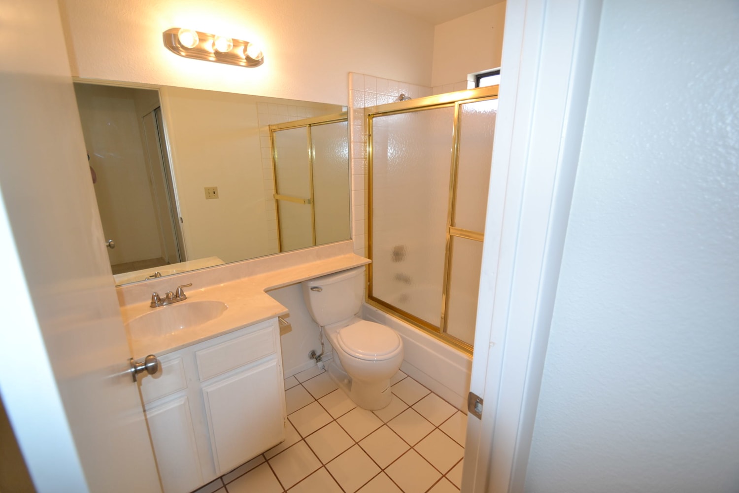 439 Bell Ave, Henderson photo 9