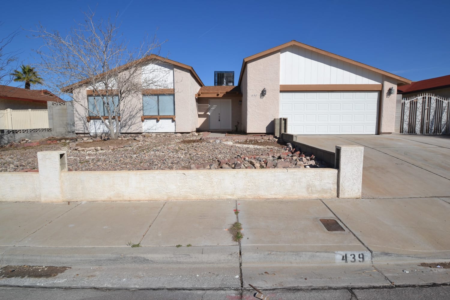 439 Bell Ave, Henderson photo 1