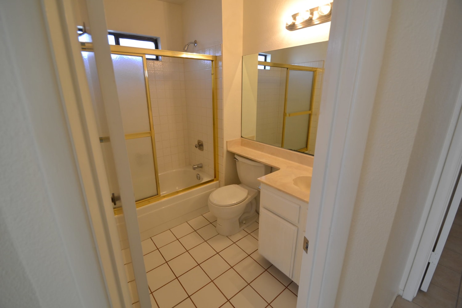 439 Bell Ave, Henderson photo 8