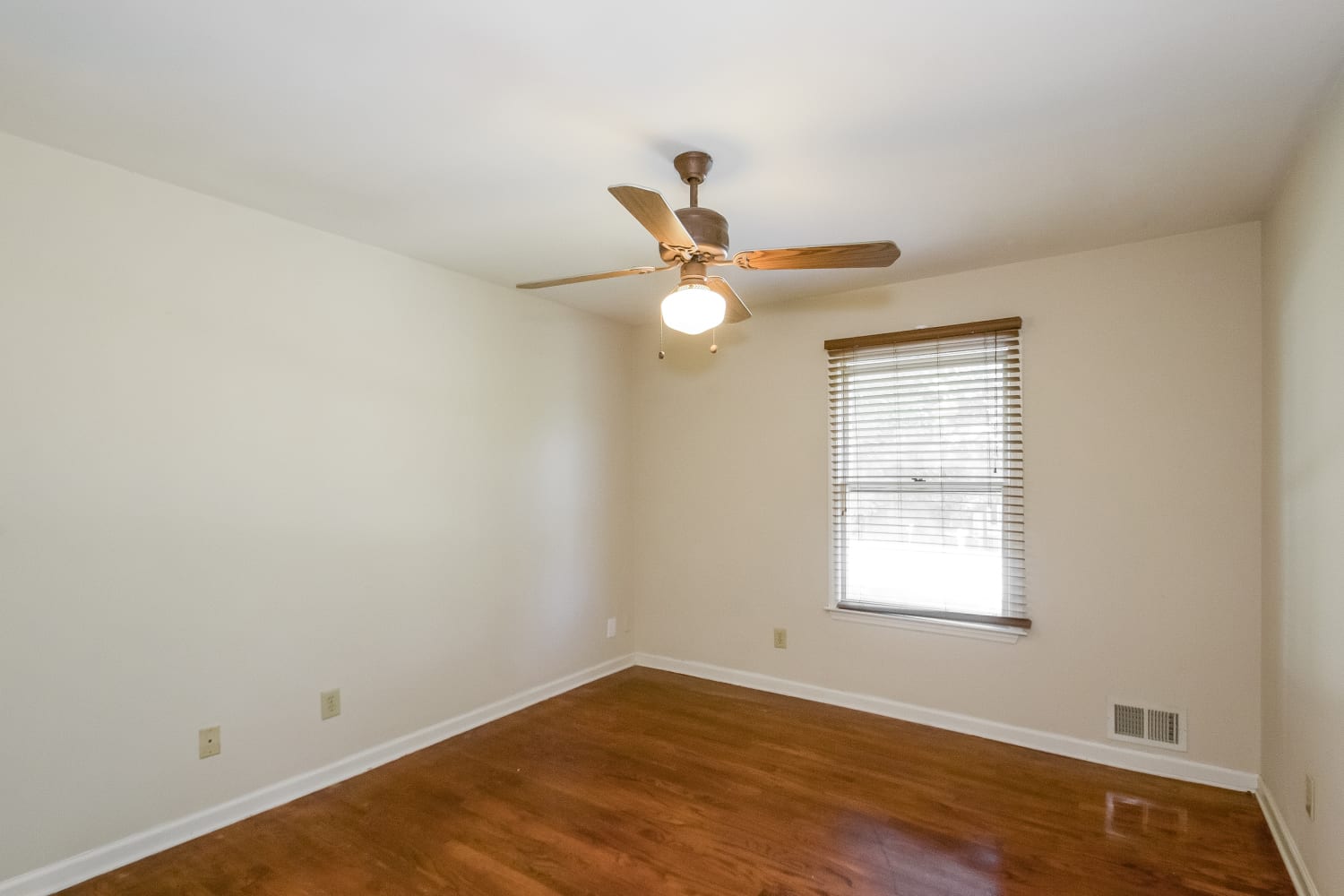 4402 Marci St, Snellville photo 14