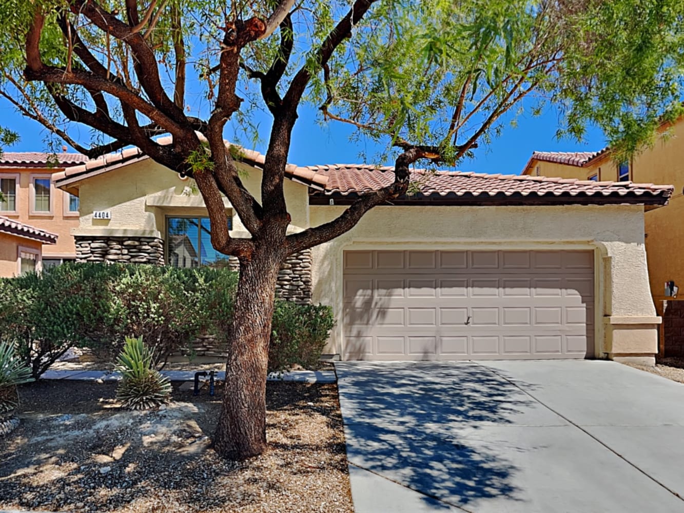 Front of 4404 Haven Point Ave, North Las Vegas, NV