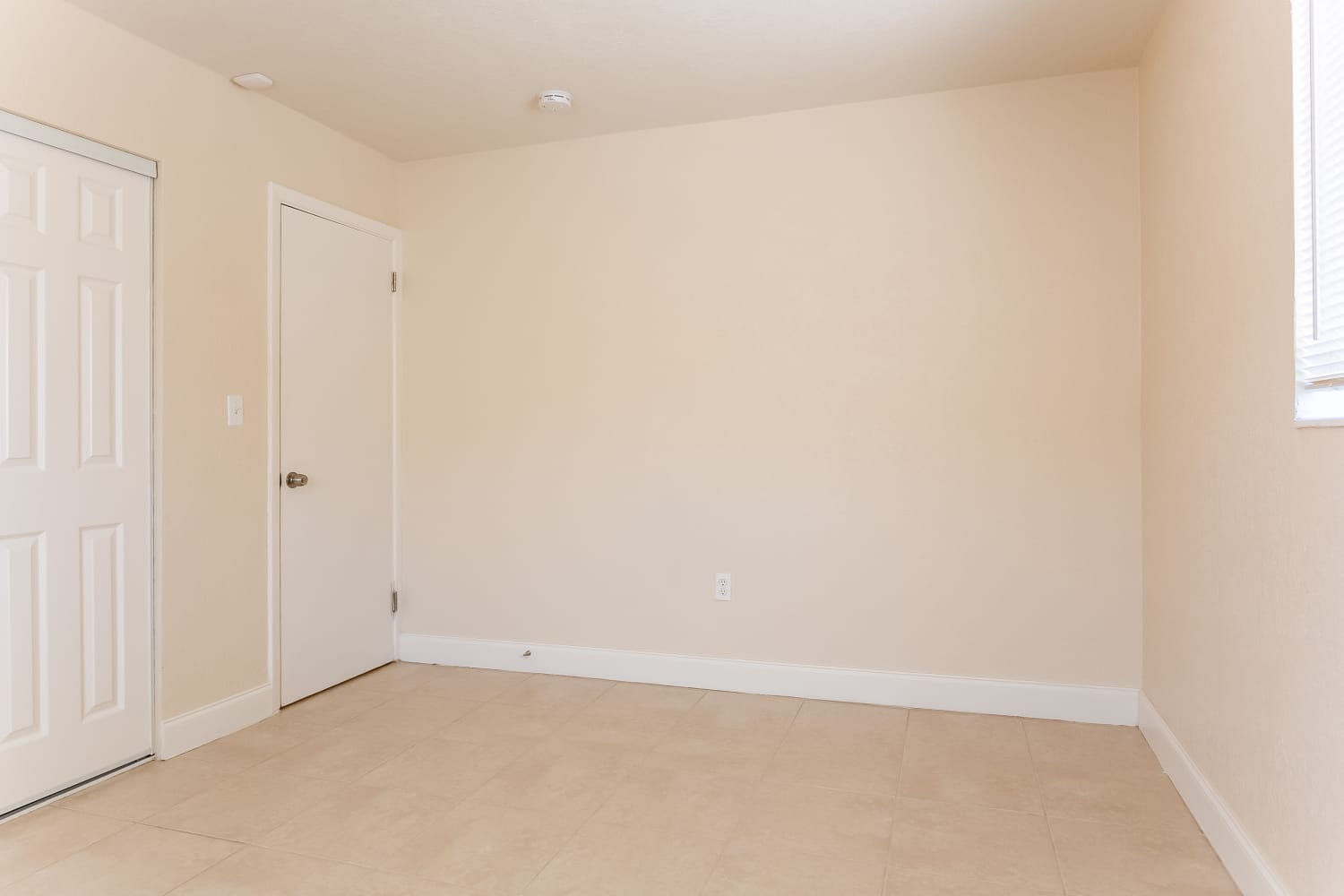 441 Dionne Dr, West Palm Beach photo 9